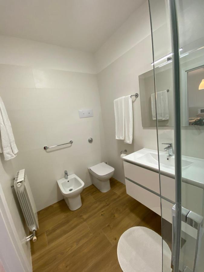 Casa Vittoria Apartment ซีร์มิโอเน ภายนอก รูปภาพ